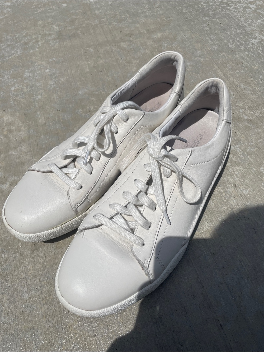 Josef Seibel Women's Minimalist White Leather Lace-Up Sneakers